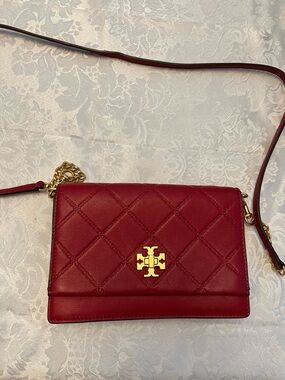 Deep Red Tory Burch crossbody purse❤️